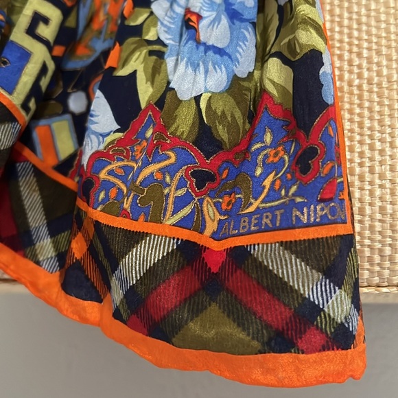 Escada Sunset Heat Straw Market Tote - Picture 6 of 17